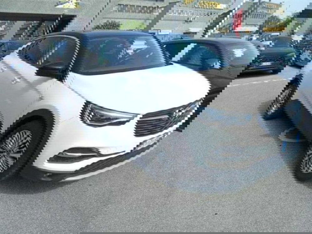 Opel Grandland X usata a Bologna