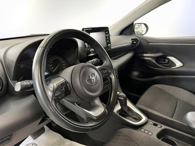 Toyota Yaris Cross usata a Monza e Brianza (11)