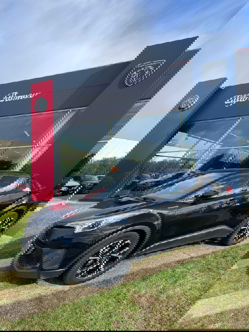 Toyota Toyota C-HR usata a Sassari (2)