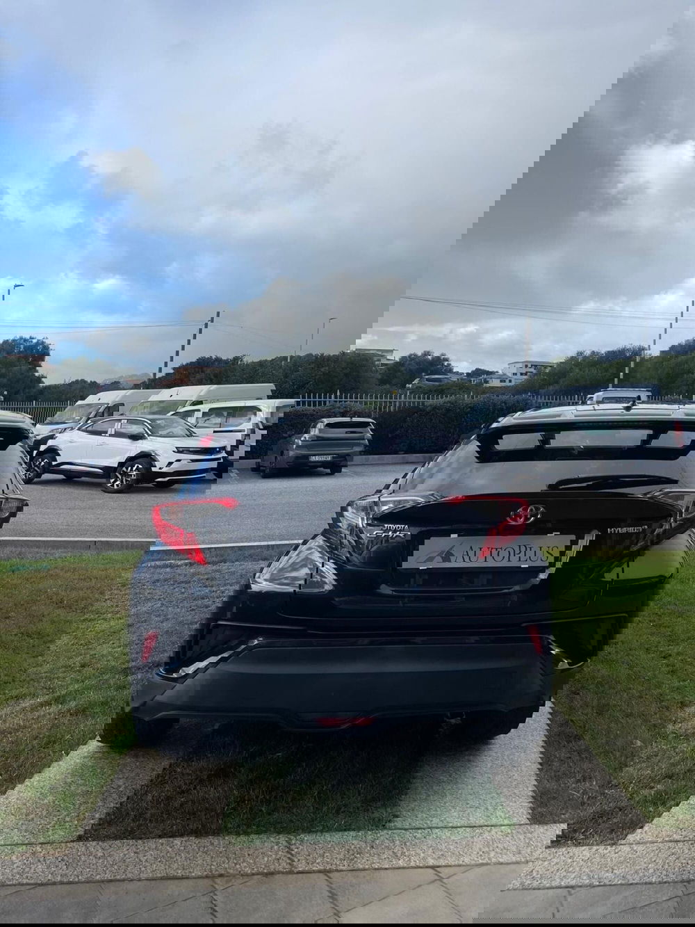 Toyota Toyota C-HR usata a Sassari (9)