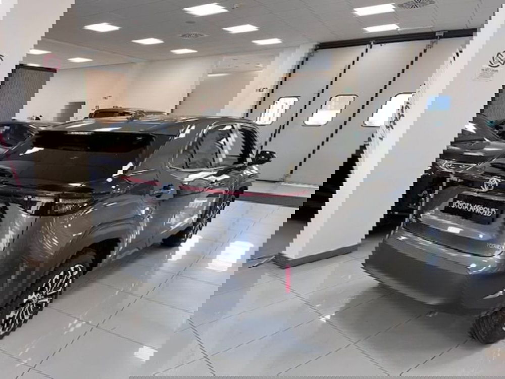 Toyota Yaris Cross usata a Prato (4)