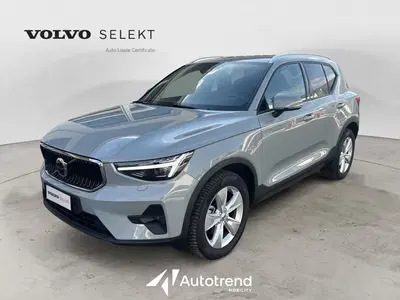 Volvo XC40 B3 automatico Core del 2025 usata a Bari