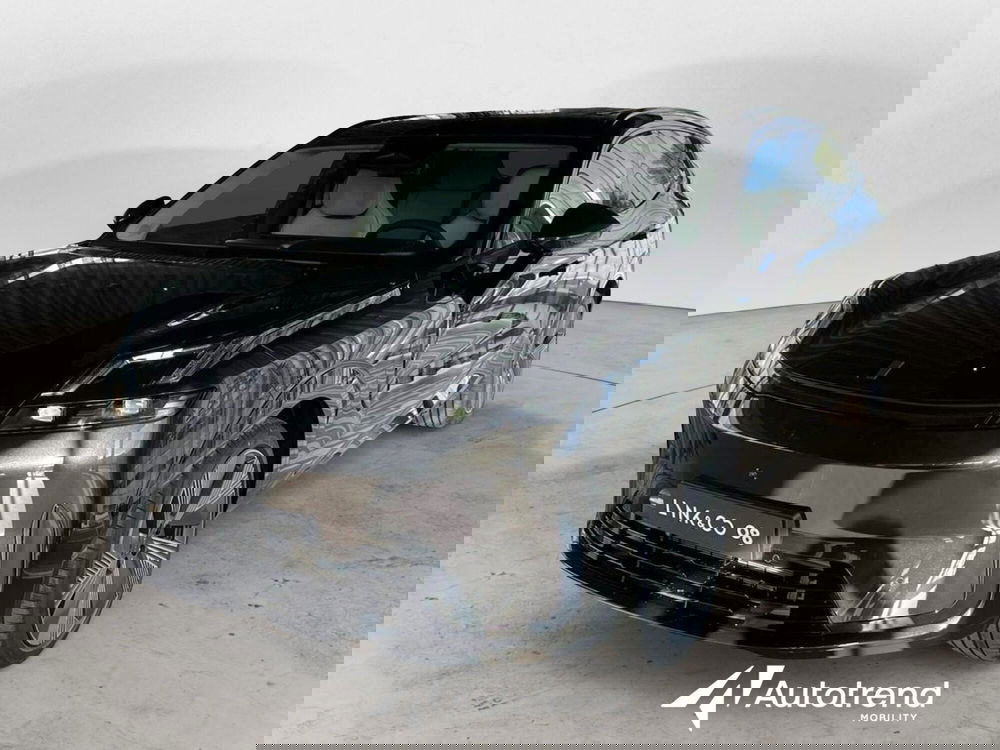 Lynk & Co 08 usata a Bari