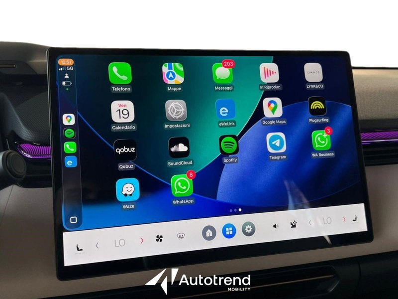 Lynk & Co 08 usata a Bari (17)