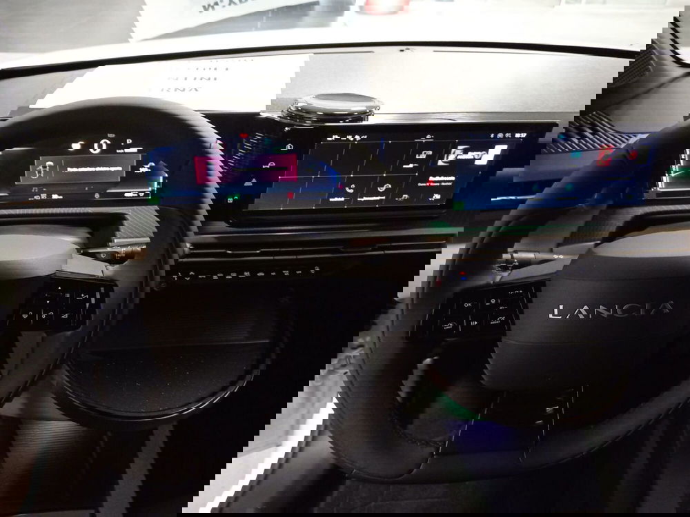 Lancia Ypsilon nuova a Alessandria (11)