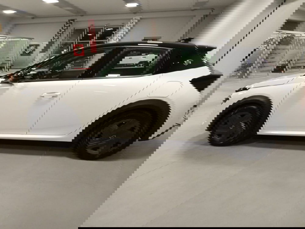 Lancia Ypsilon nuova a Alessandria (7)