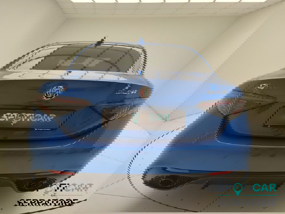 Alfa Romeo Giulia usata a Como (6)