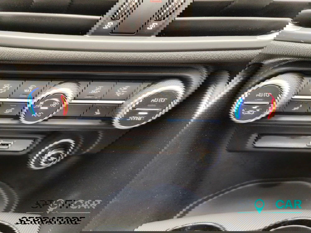 Alfa Romeo Giulia usata a Como (17)