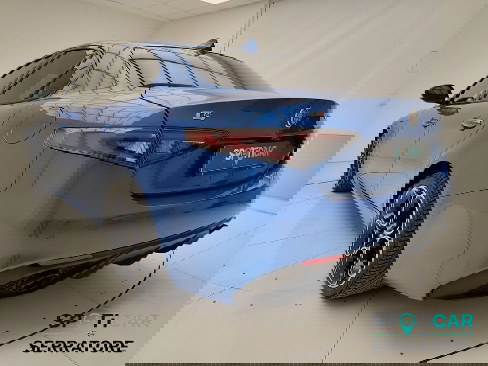 Alfa Romeo Giulia usata a Como (4)