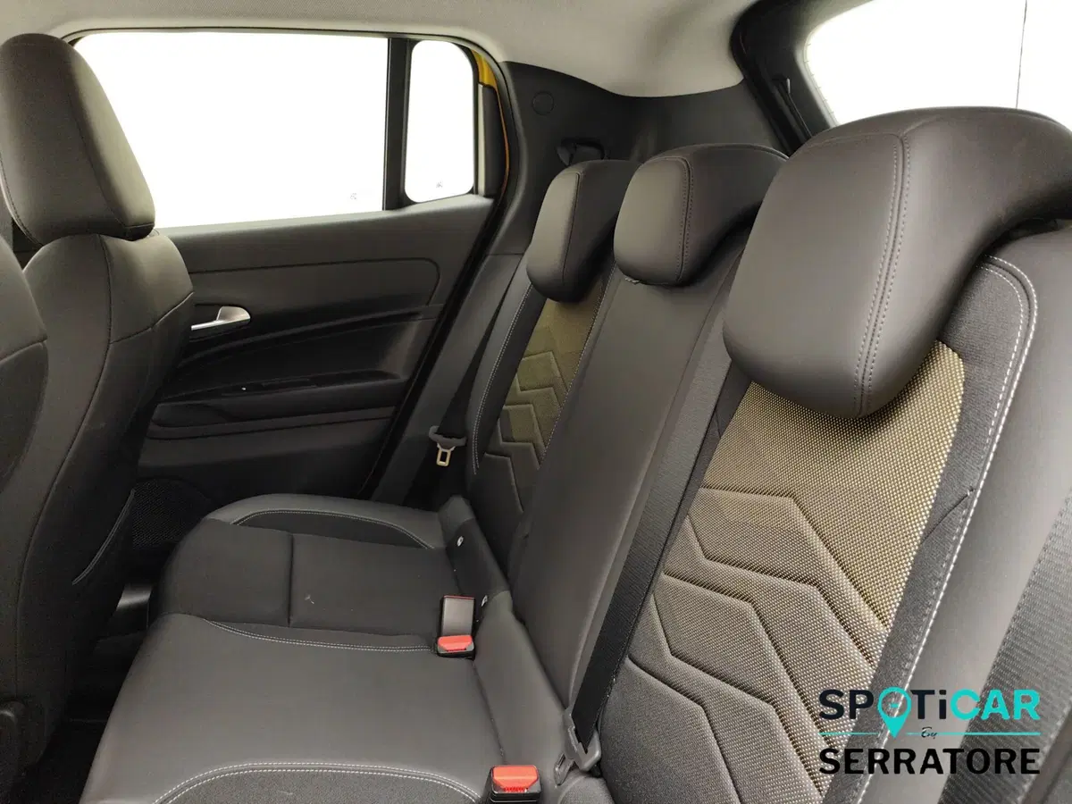 Jeep Avenger usata a Como (13)