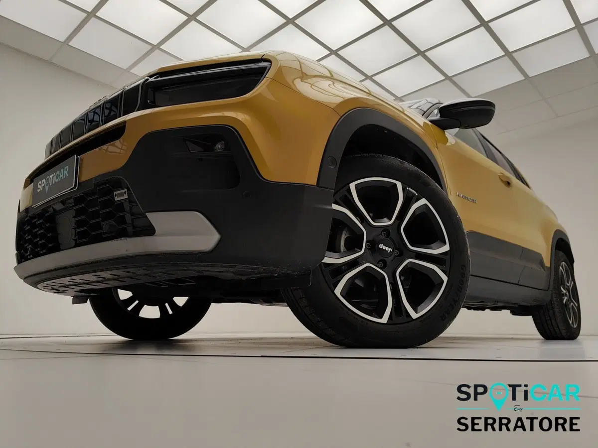 Jeep Avenger usata a Como (14)
