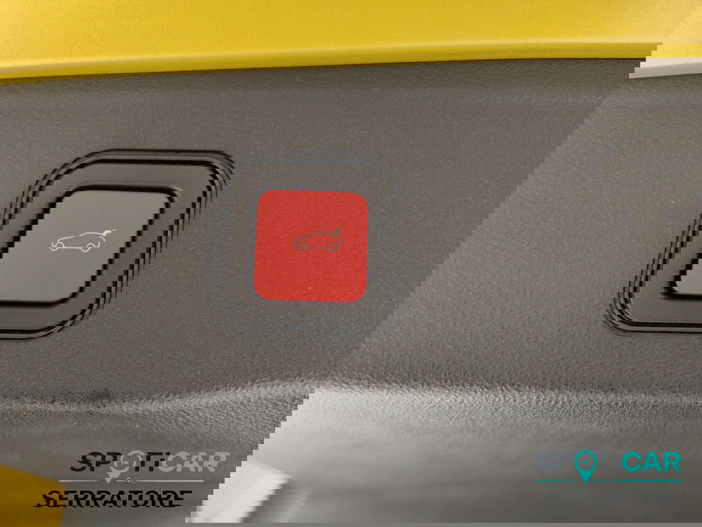 Jeep Avenger usata a Como (16)