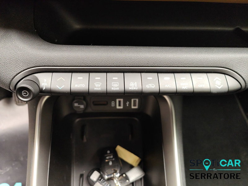 Jeep Avenger usata a Como (17)