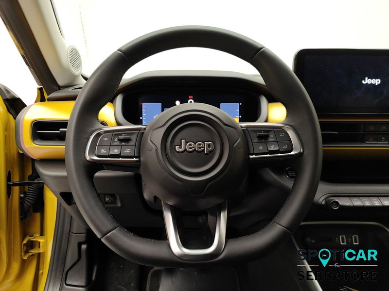 Jeep Avenger usata a Como (18)