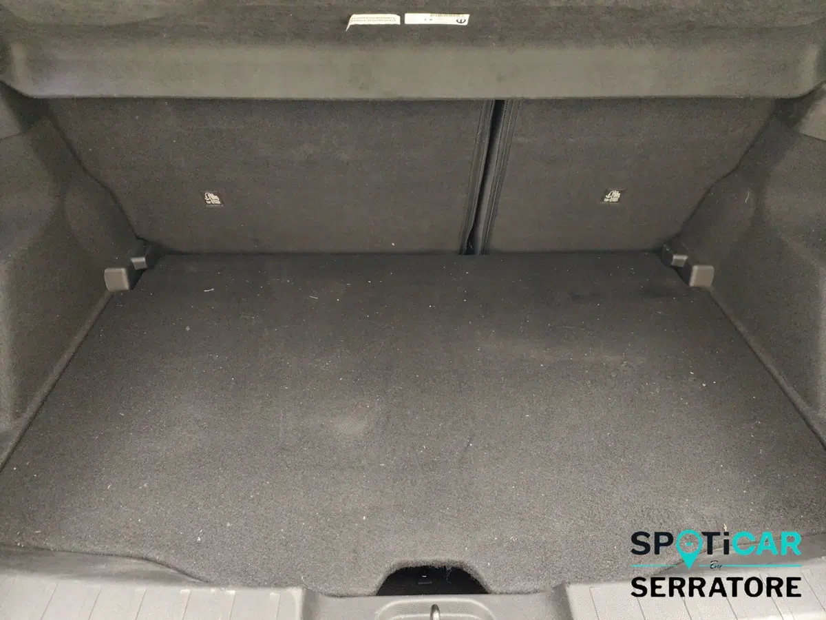 Jeep Avenger usata a Como (19)