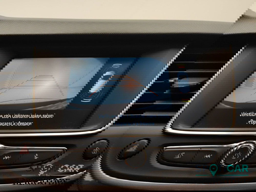 Opel Crossland X usata a Como (10)