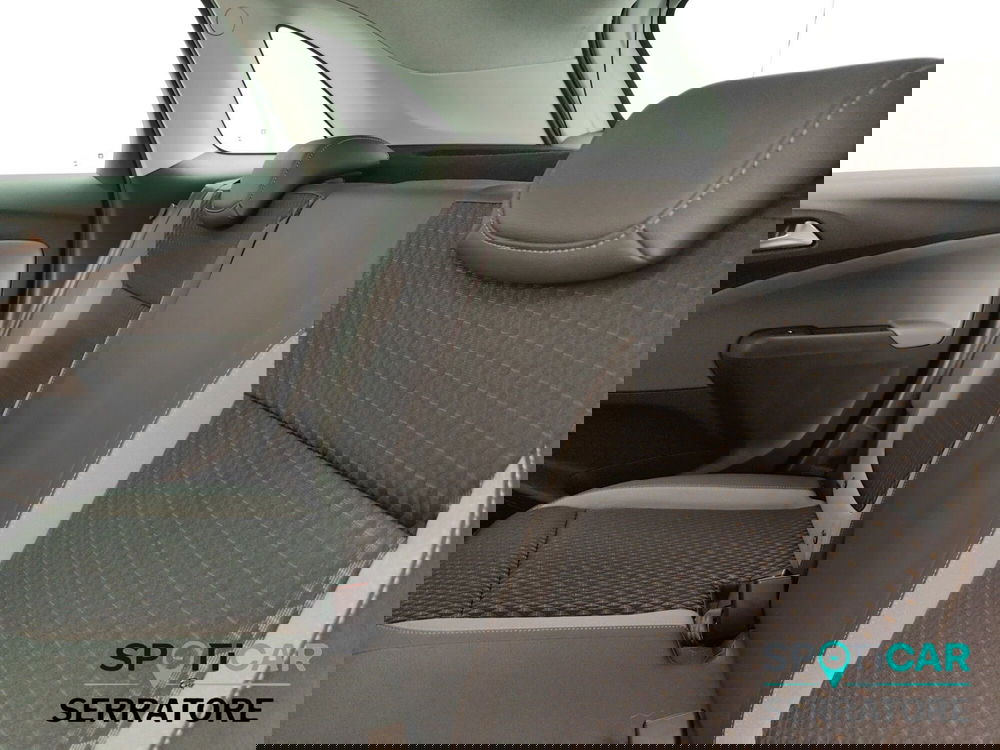 Opel Crossland X usata a Como (13)