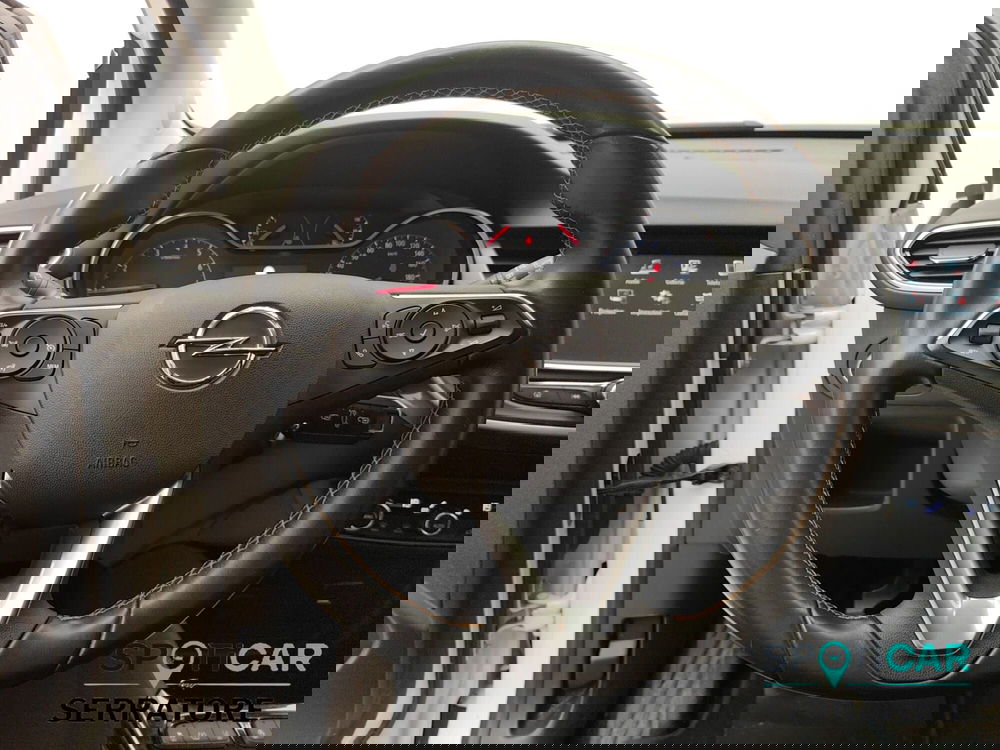 Opel Crossland X usata a Como (17)