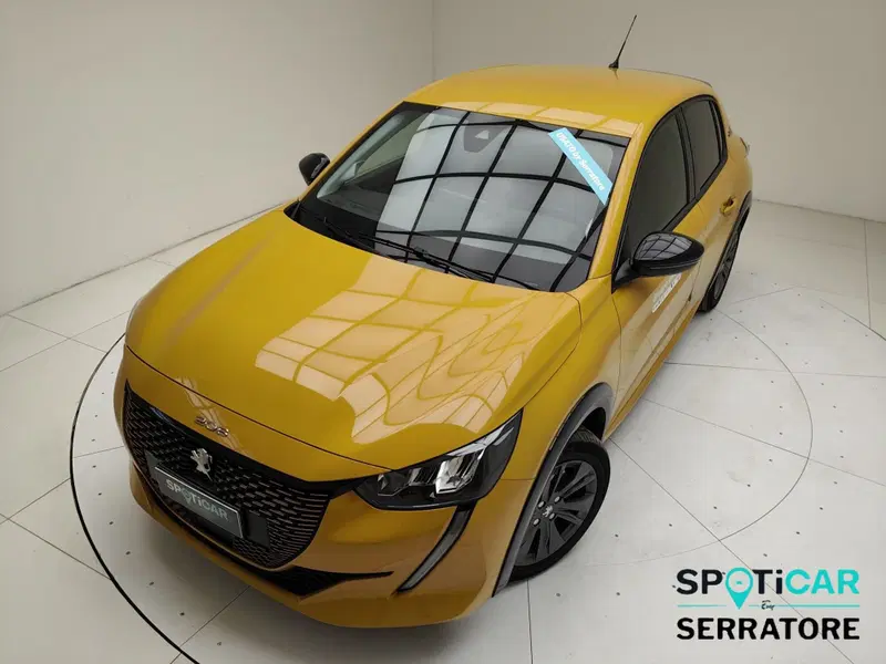 Peugeot 208 usata a Como (15)