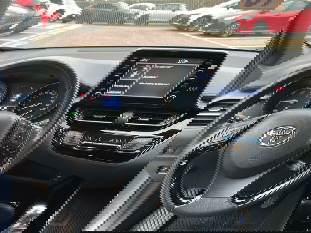 Toyota Toyota C-HR usata a Piacenza (13)