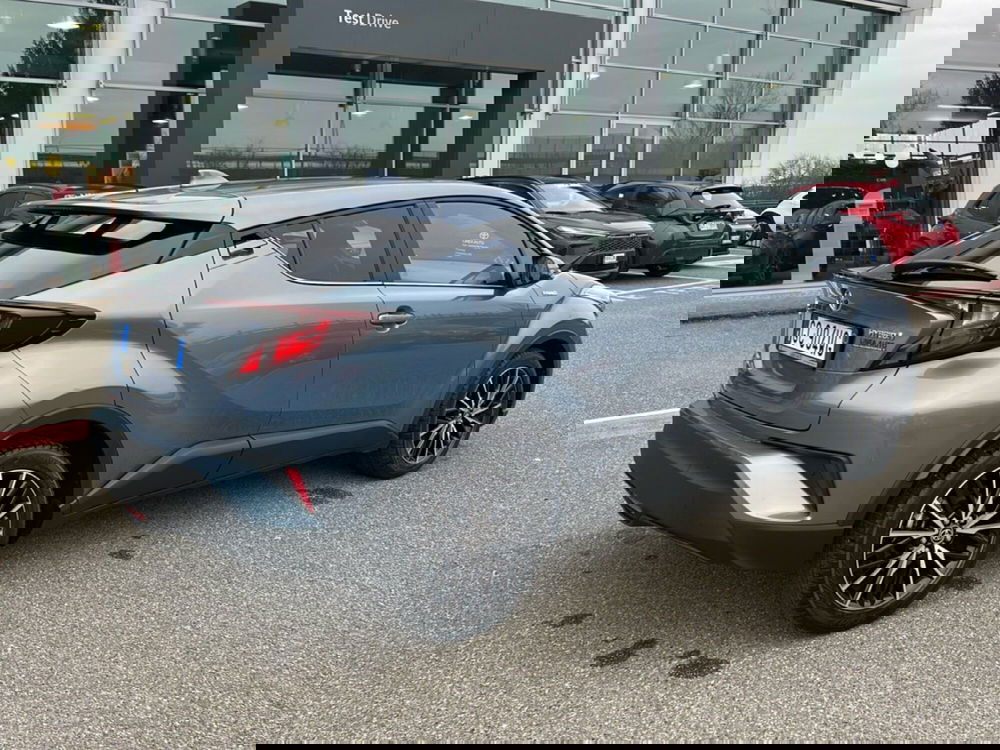 Toyota Toyota C-HR usata a Piacenza (7)