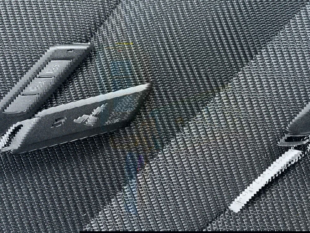 Mitsubishi Outlander usata a Sondrio (16)