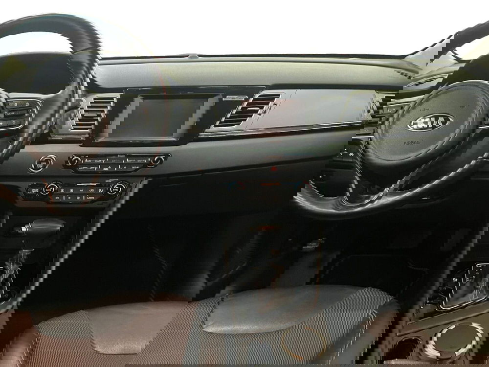 Kia Niro usata a Modena (11)