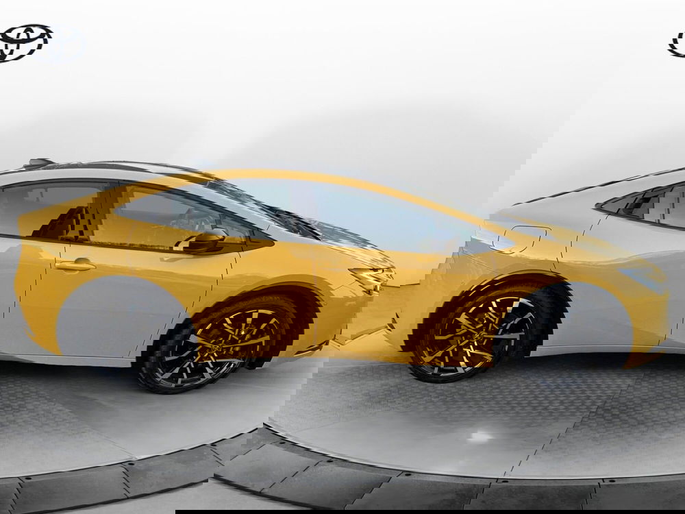 Toyota Prius nuova a Como (10)