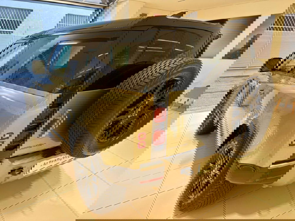 Land Rover Defender usata a Torino (2)