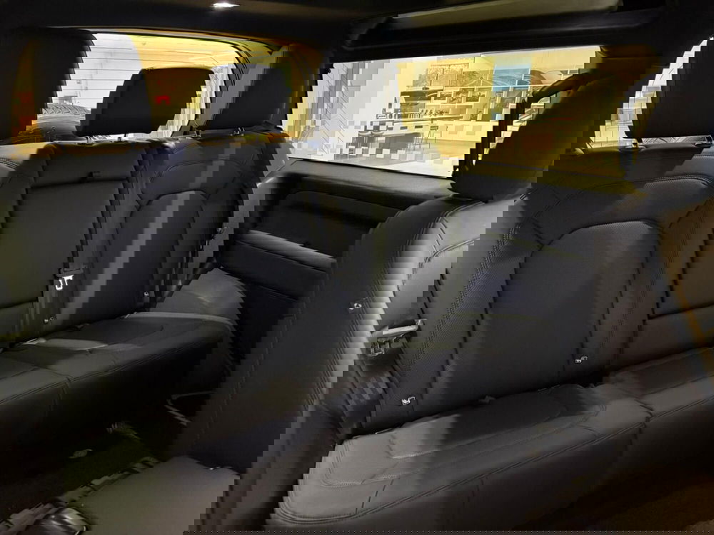 Land Rover Defender usata a Torino (4)