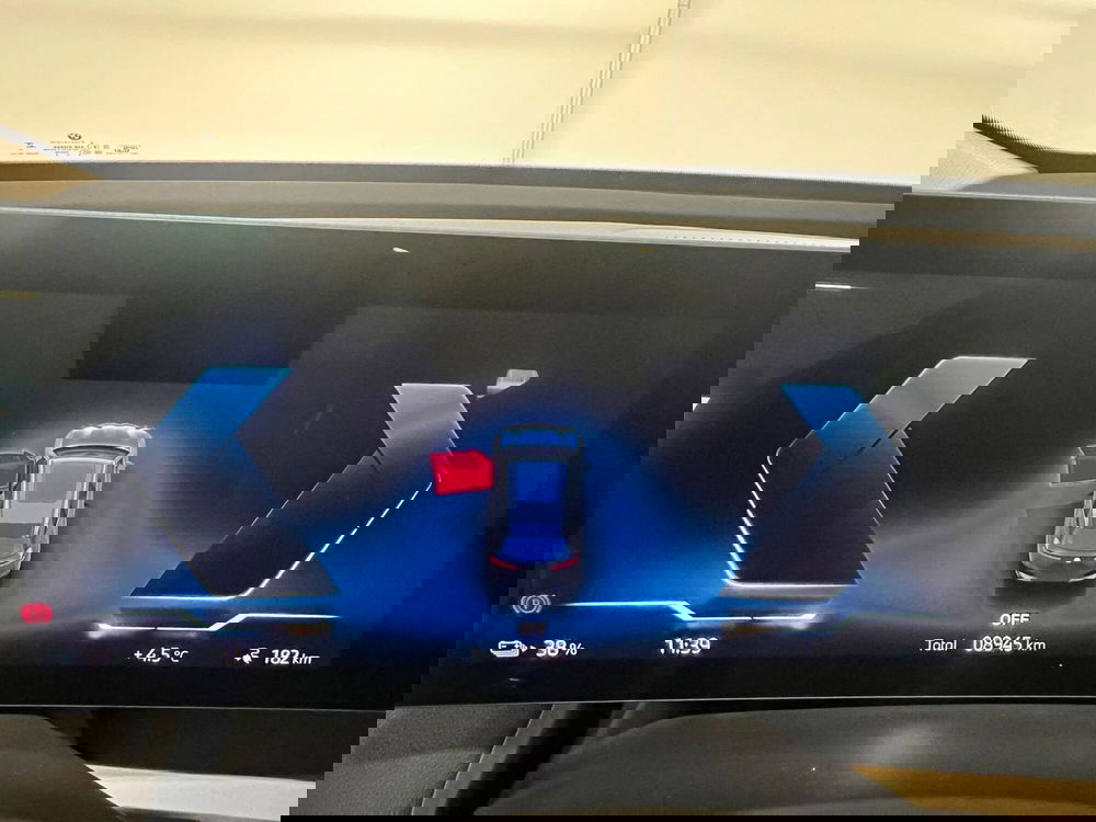 BMW iX usata a Torino (15)