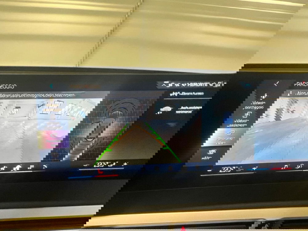 BMW iX usata a Torino (16)