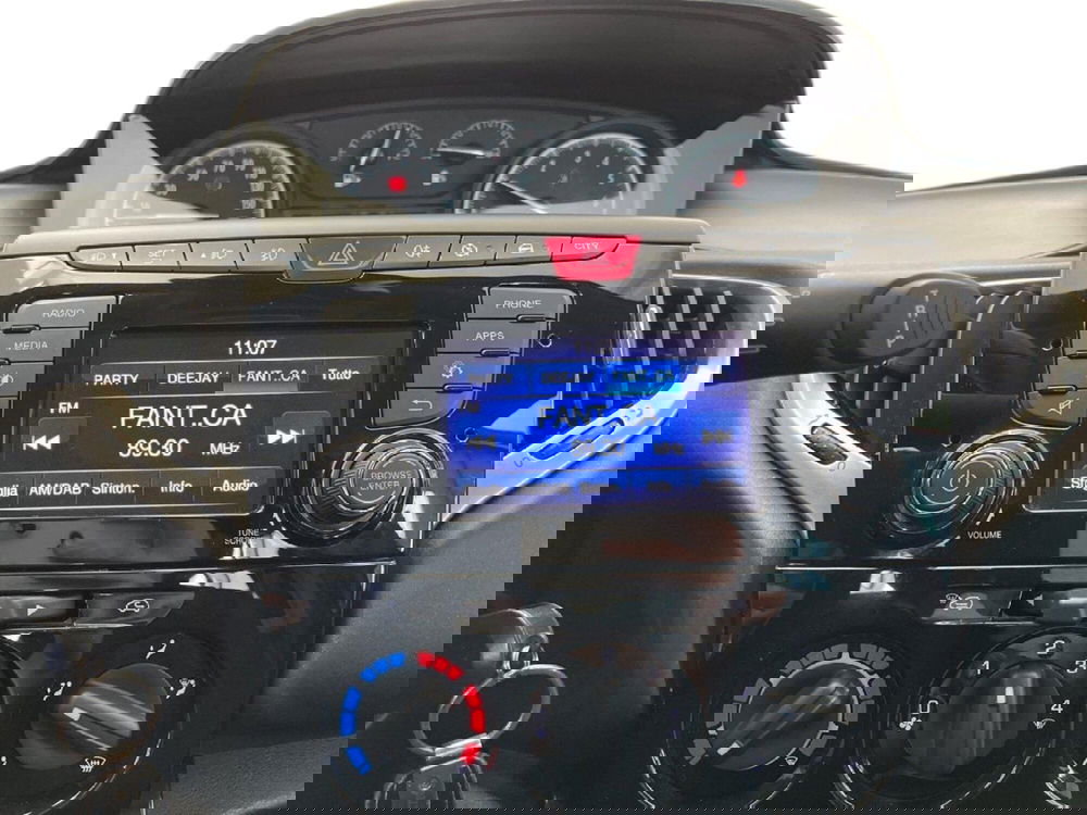 Lancia Ypsilon usata a Torino (14)