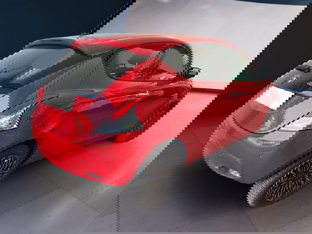 Lancia Ypsilon usata a Torino (4)