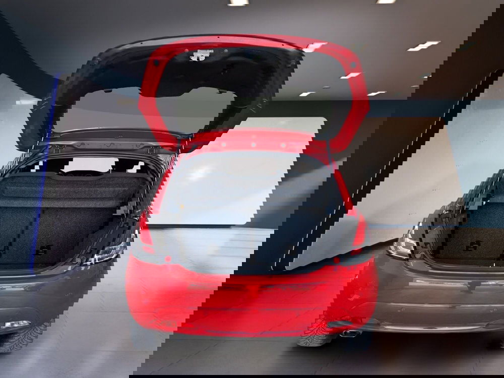 Lancia Ypsilon usata a Torino (7)