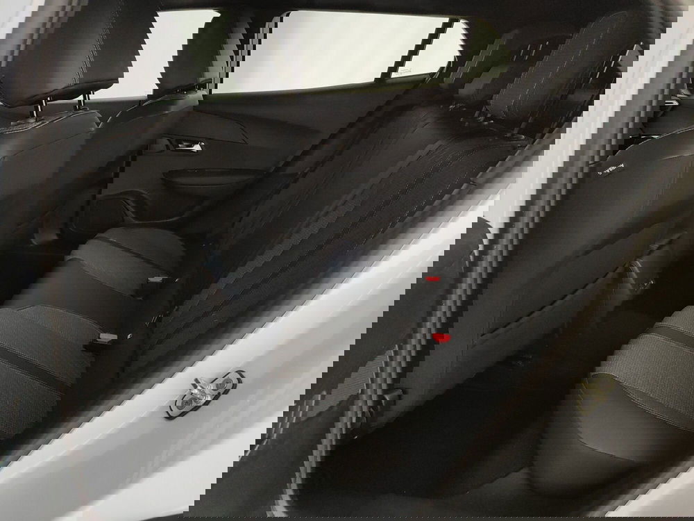 Peugeot 2008 usata a Caserta (18)