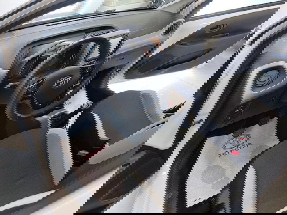 Toyota Aygo usata a Prato (5)