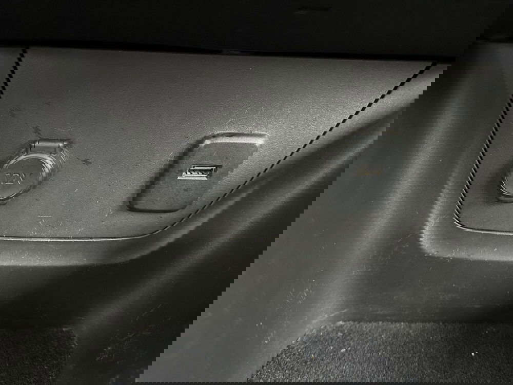 Opel Crossland X usata a Pistoia (11)