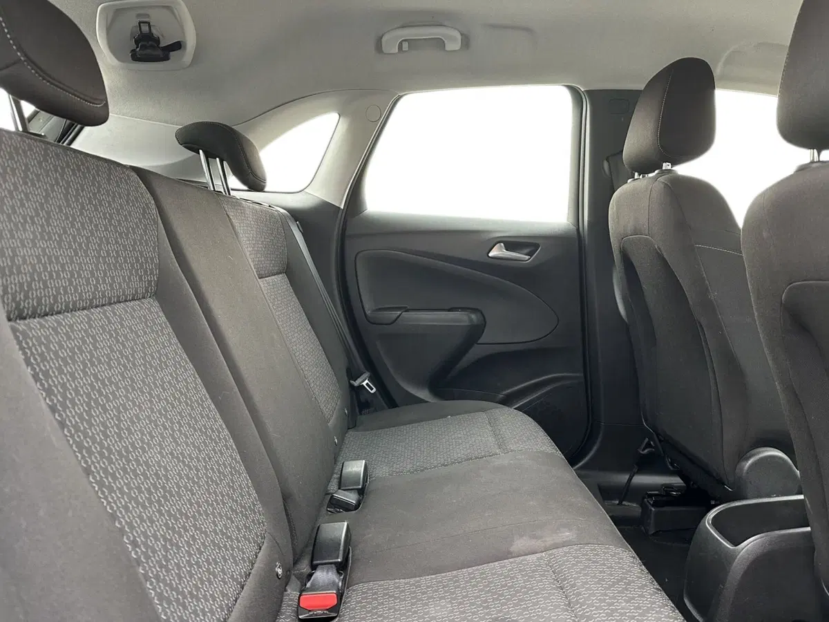 Opel Crossland X usata a Pistoia (9)