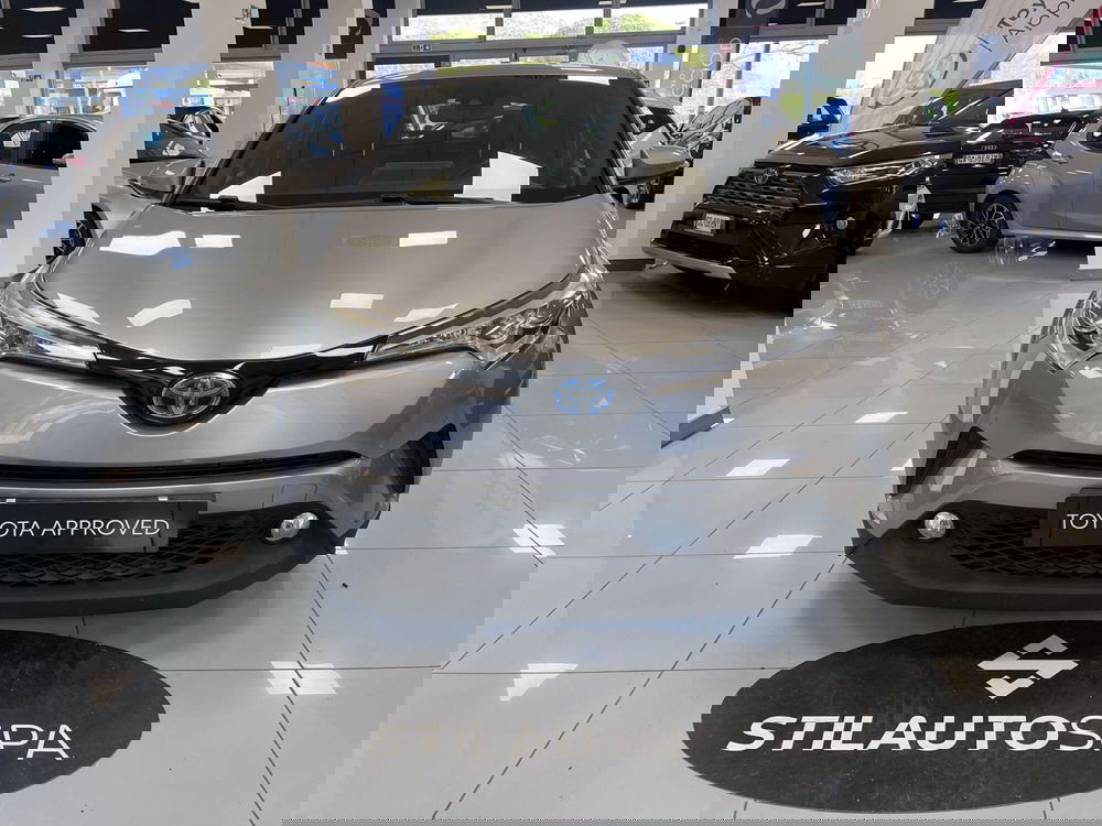 Toyota Toyota C-HR usata a Prato (2)