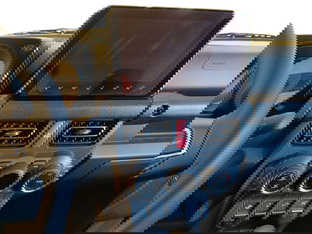 Suzuki Jimny nuova a Prato (10)