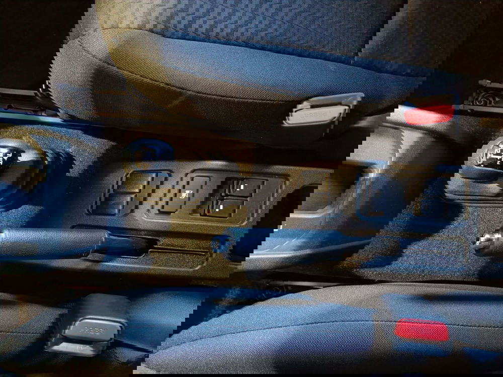 Suzuki Jimny nuova a Prato (12)