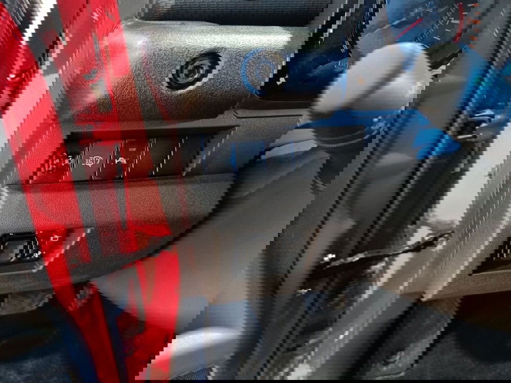 Suzuki Jimny nuova a Prato (14)