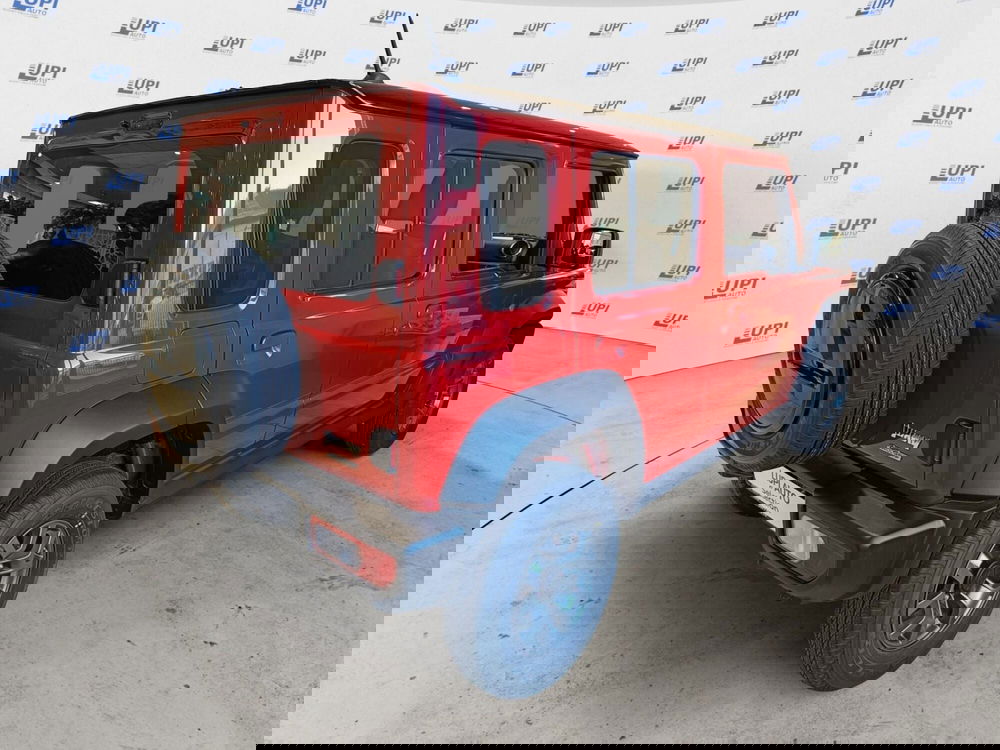 Suzuki Jimny nuova a Prato (4)