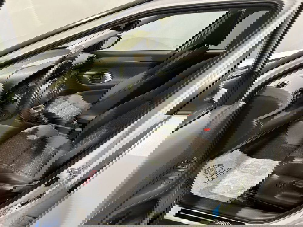 Toyota Yaris Cross usata a Milano (12)