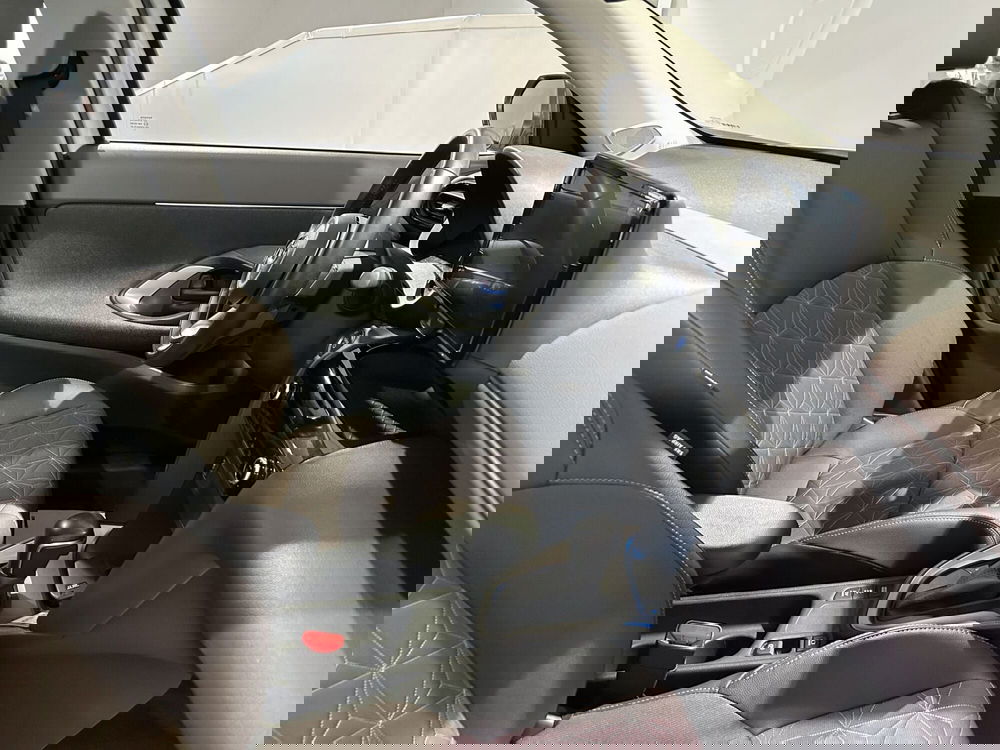 Toyota Yaris Cross usata a Milano (7)