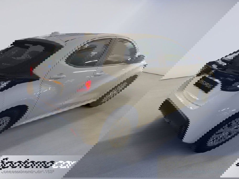 Toyota Yaris usata a Milano (4)