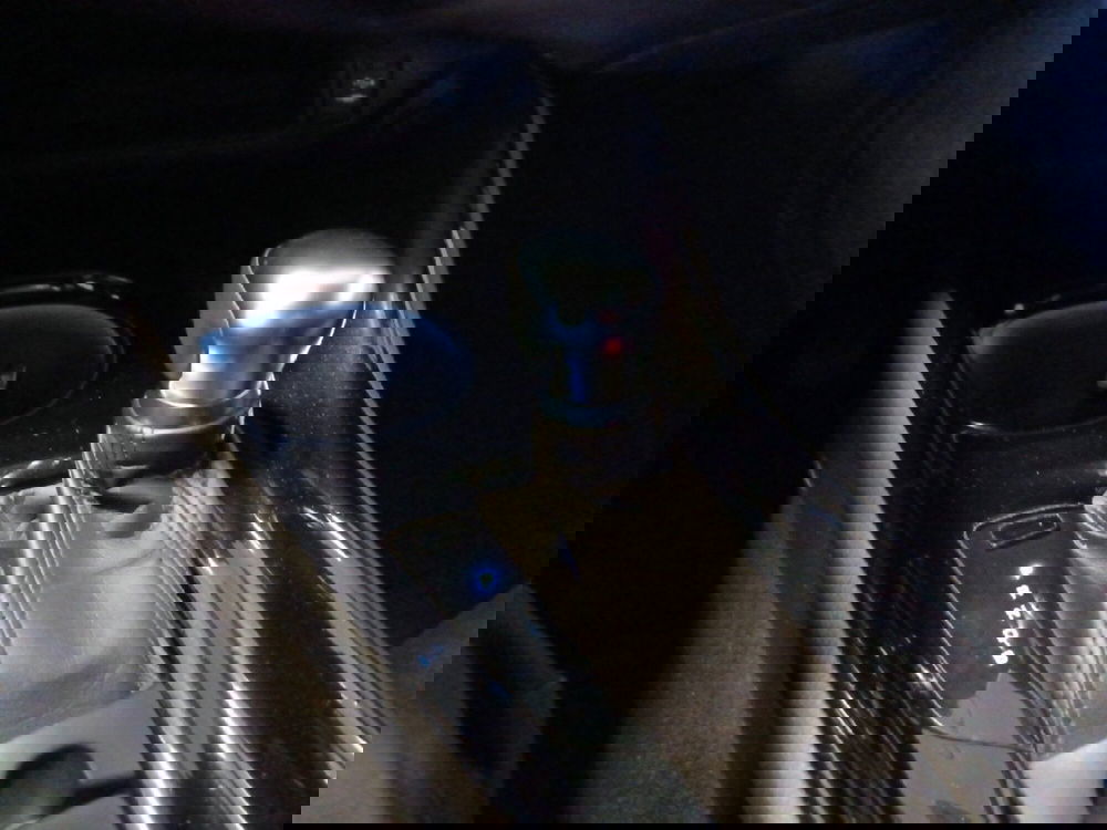 Toyota Toyota C-HR usata a Milano (15)