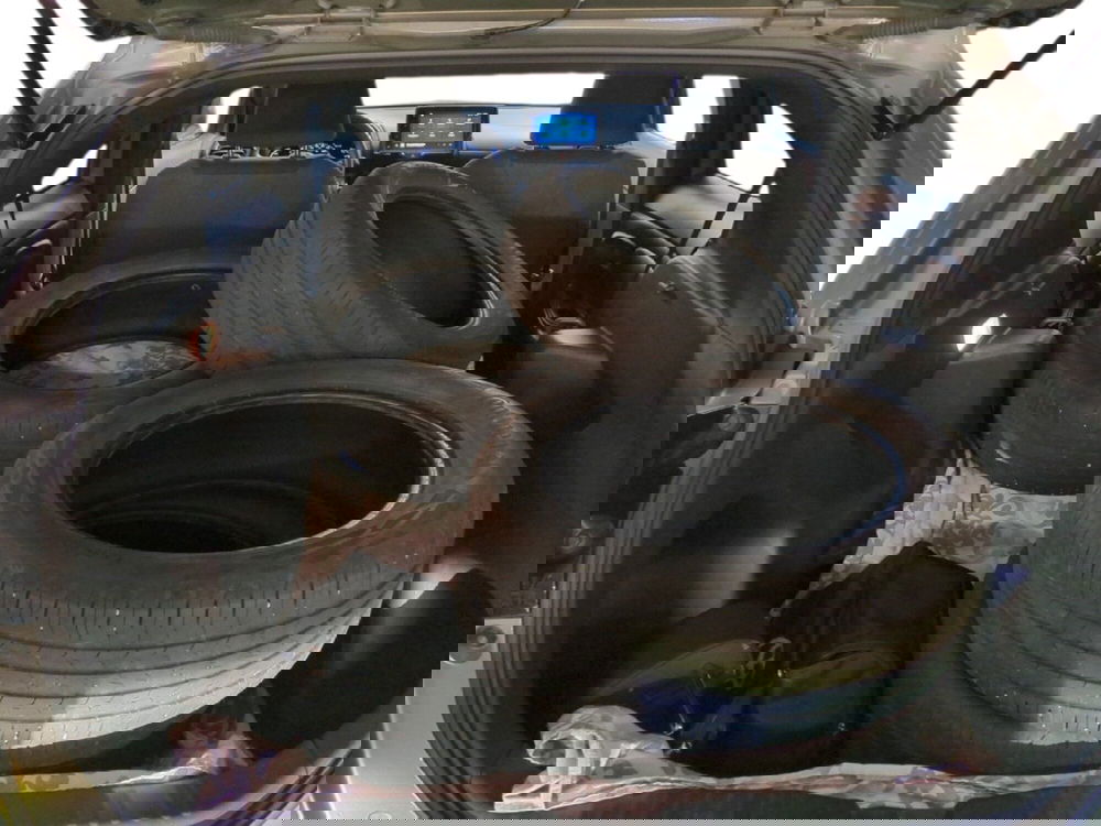 Toyota Yaris Cross usata a Milano (10)