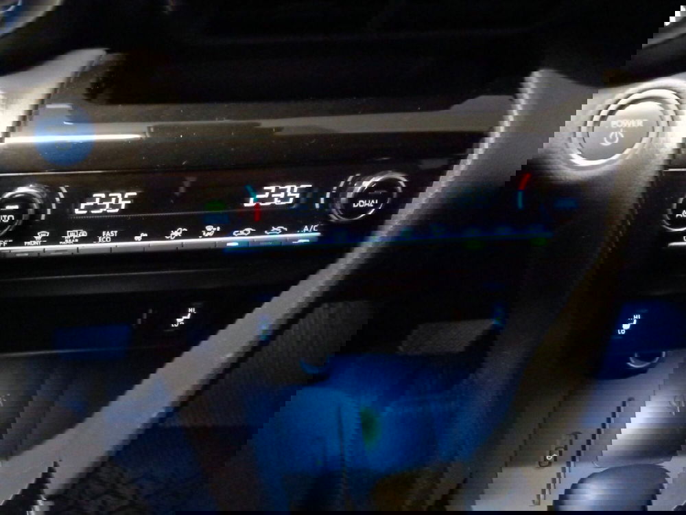 Toyota Yaris Cross usata a Milano (16)